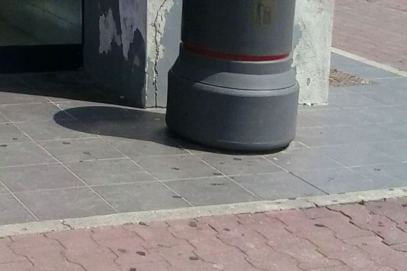 Wheelie bins
